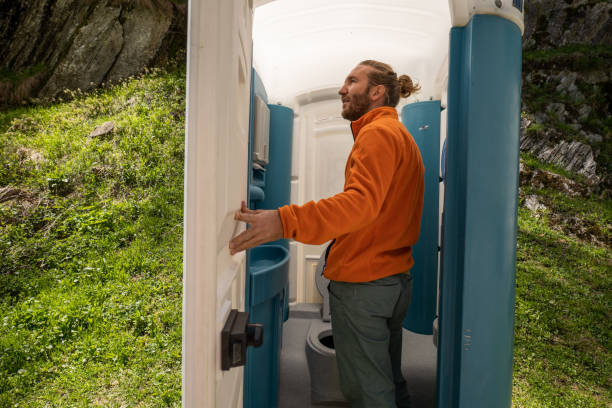 Best Best portable toilet rental  in Beloit, KS